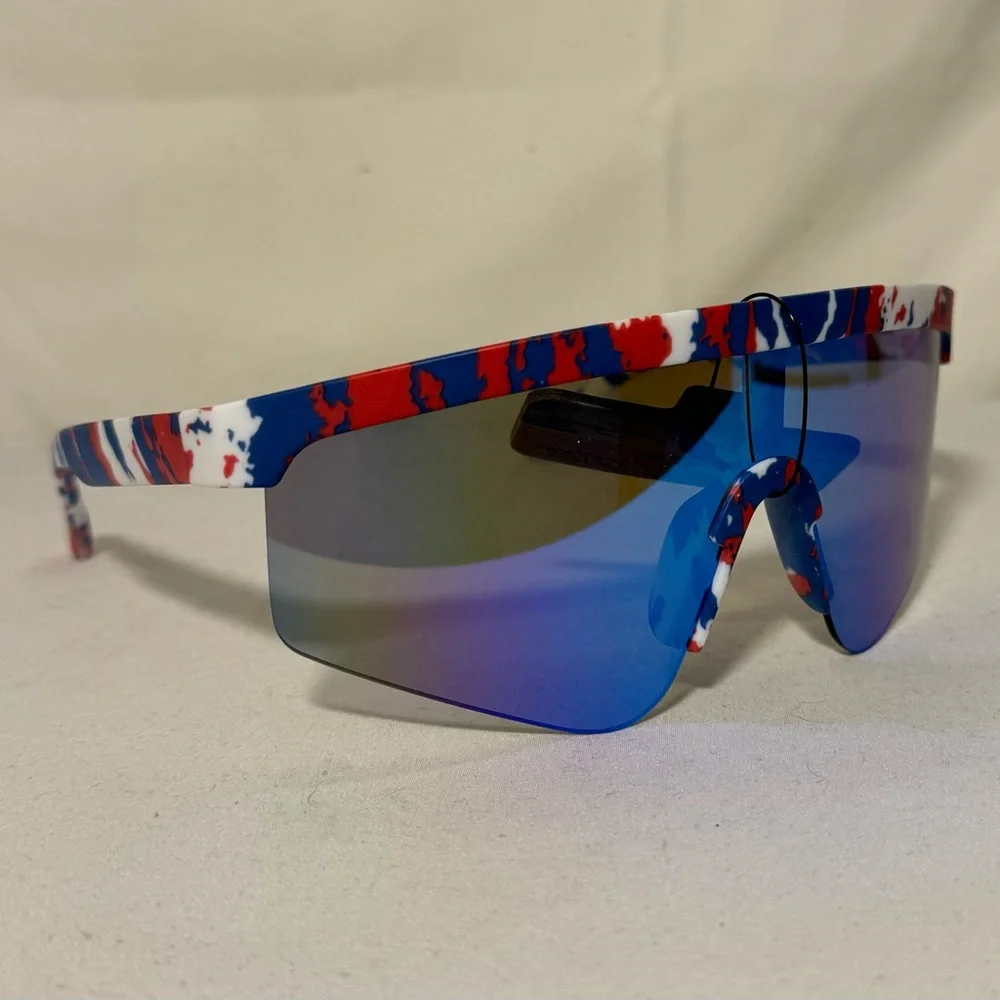 Foster Grant X Panama Jack Polarized Sunglasses Perfect For‎ Bills Fans